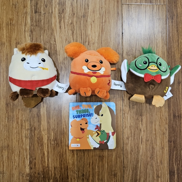 🐶🐴🦆 4 Piece Stuffed Animal & Book Set - Picture 1 of 4